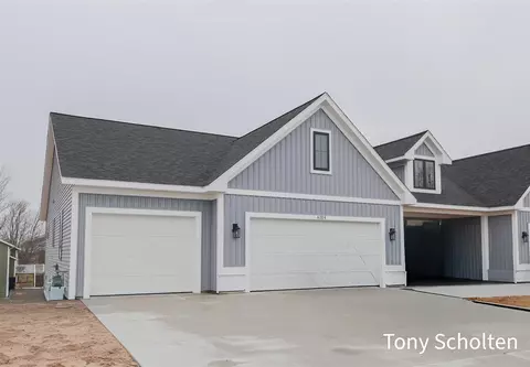 6314 Blendon Woods #20, Hudsonville, MI 49426