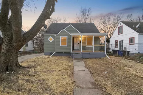 8449 Penrod, Detroit, MI 48228