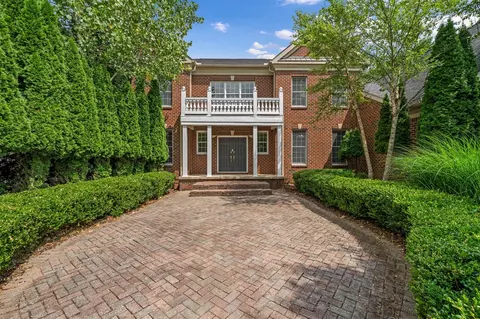 2086 Autumn Hl, Ann Arbor, MI 48103