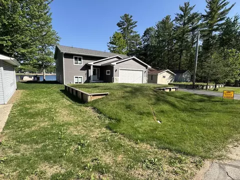 Exterior - 3382 Pinecrest, Gladwin, MI 48624 photo 7 of 12
