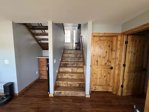 Entry Way - 3382 Pinecrest, Gladwin, MI 48624 photo 2 of 4