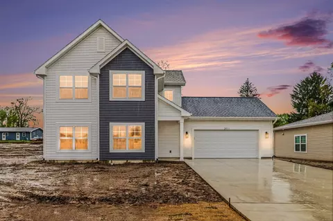 2011 Topaz Ln, Portage, MI 49002
