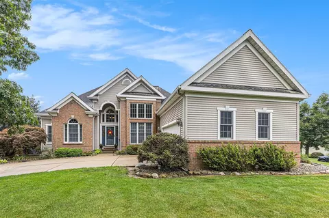 4849 Indian Crk, Jackson, MI 49201