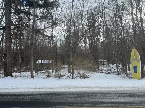 0 S S Shr, Whitehall, MI 49461