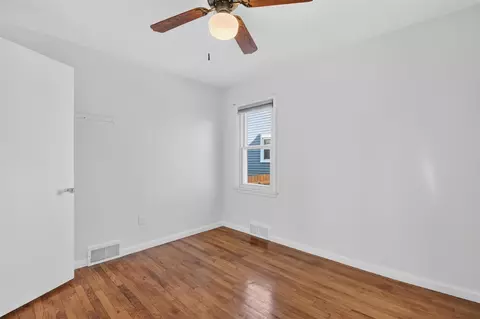 Bedroom - 3465 Byrd, Dearborn, MI 48124 photo 6 of 12