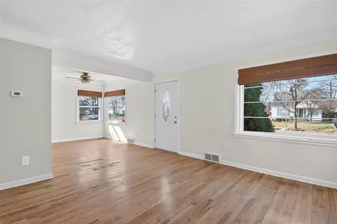 Living - 3465 Byrd, Dearborn, MI 48124 photo 1 of 7
