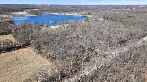 Vl Garver Lake, Edwardsburg, MI 49112