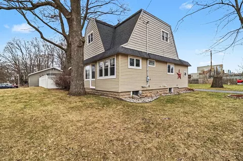 802 N Emily, Ludington, MI 49431