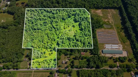 52391 28th, Bangor, MI 49013