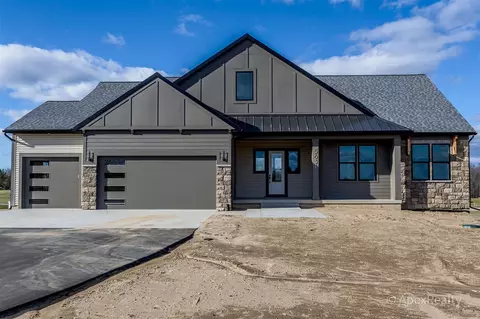 5631 Pioneer Pass #15, Caledonia, MI 49316