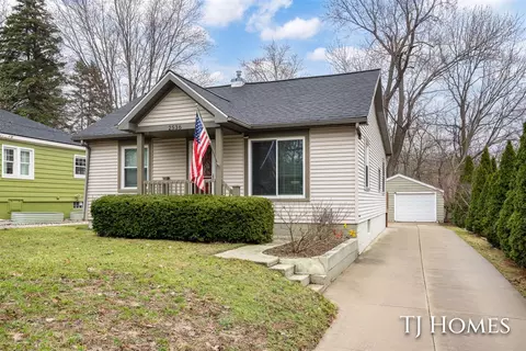 2536 Day, Grand Rapids, MI 49544