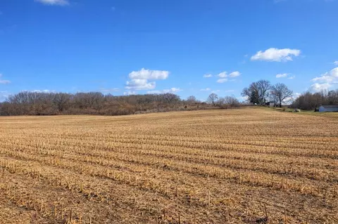 3291 Bessemer, Coloma, MI 49038