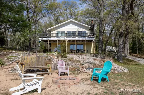 10273 S Basford Lk, Baldwin, MI 49304