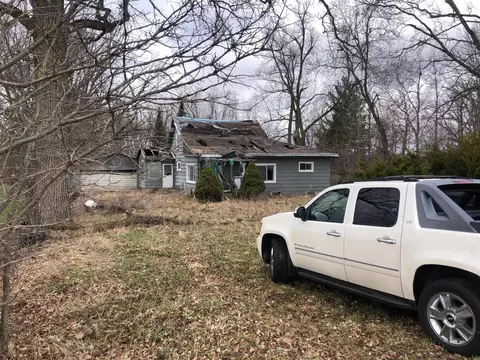 10220 Woodbridge, Camden, MI 49232