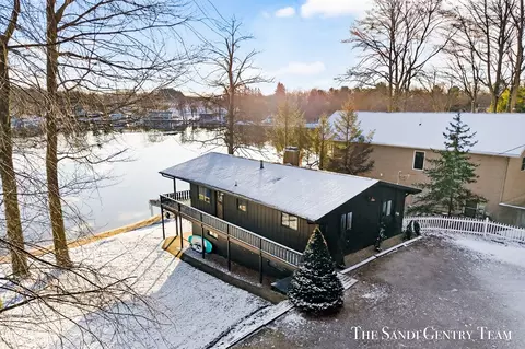 4050 W W Orch, Hart, MI 49420