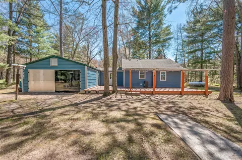 2762 W Southern, Baldwin, MI 49304