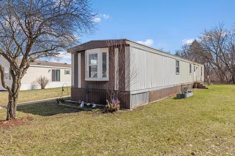 8779 Country Vw, Sparta, MI 49345