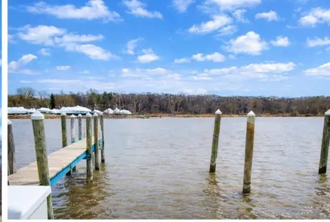 399 Island Pointe #SLIP 175, Saint Joseph, MI 49085
