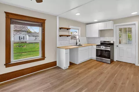 Other - 406 E Mcdevitt, Jackson, MI 49203 photo 4 of 14