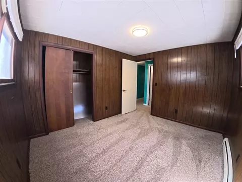 Bedroom - 14099 Studebaker, Brethren, MI 49619 photo 7 of 12
