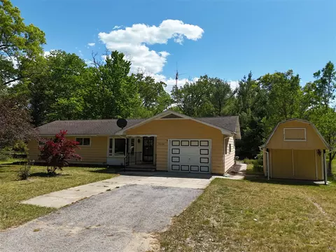 14099 Studebaker, Brethren, MI 49619