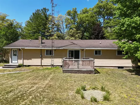 Exterior - 14099 Studebaker, Brethren, MI 49619 photo 12 of 13