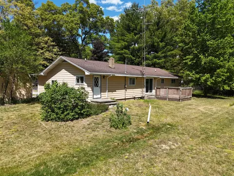 Exterior - 14099 Studebaker, Brethren, MI 49619 photo 8 of 13