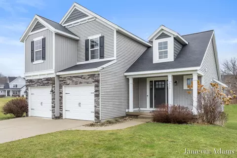 511 Ivy Grv S, Grand Rapids, MI 49534
