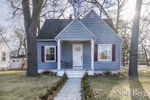 3474 Mccracken, Norton Shores, MI 49441