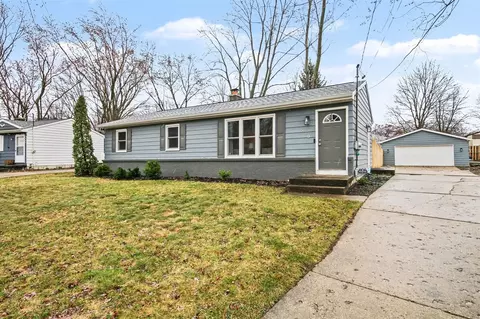 5887 Glenbrook, Kentwood, MI 49508