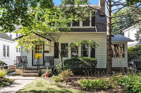 1210 Henry, Ann Arbor, MI 48104