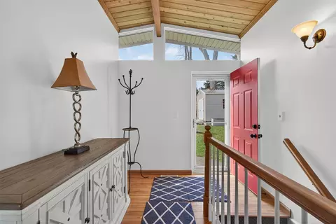 Entry Way - 11974 Bradley, Jerome, MI 49249 photo 1 of 3
