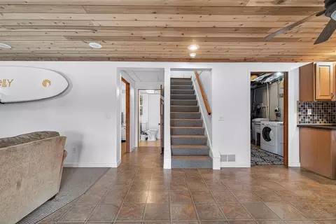 Entry Way - 11974 Bradley, Jerome, MI 49249 photo 3 of 3