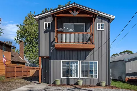 498 Warren, Coldwater, MI 49036