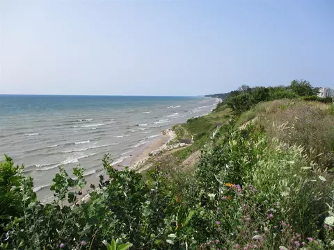 7237 Lakeview, South Haven, MI 49090