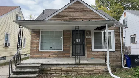 7269 Minock, Detroit, MI 48228