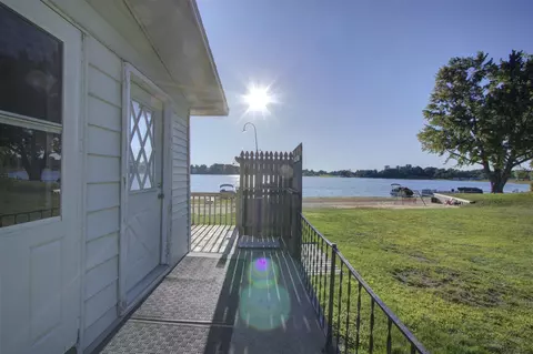 2761 N Johnson, Trufant, MI 49347