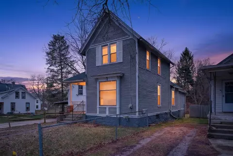 Exterior - 609 Webb, Jackson, MI 49202 photo 3 of 7