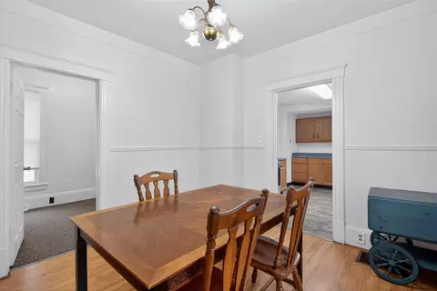 Dining - 609 Webb, Jackson, MI 49202 photo 2 of 4