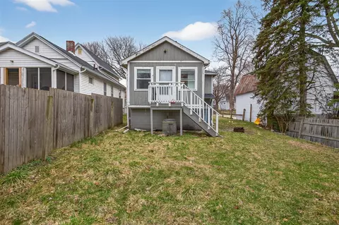 Exterior - 609 Webb, Jackson, MI 49202 photo 1 of 7