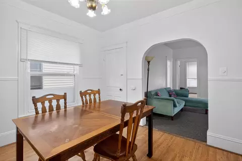 Dining - 609 Webb, Jackson, MI 49202 photo 4 of 4