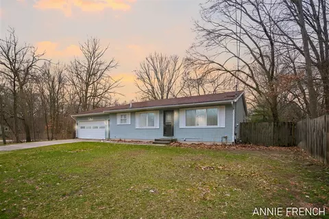 366 Elm, Holland, MI 49424