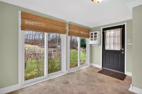 Exterior - 6246 S Brooklyn, Jackson, MI 49201 photo 6 of 17
