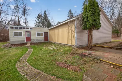 Exterior - 6246 S Brooklyn, Jackson, MI 49201 photo 5 of 17