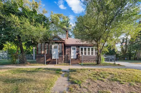 314 Washington, Muskegon, MI 49441