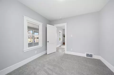 610 Seventh, Jackson, MI 49203 photo 10