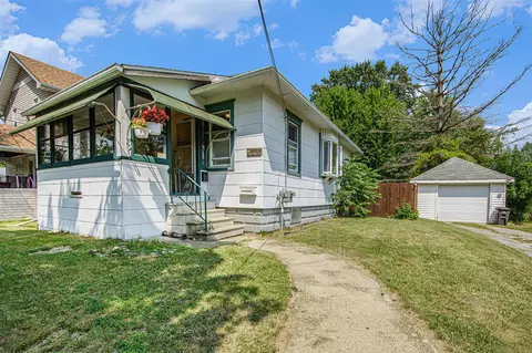339 N Dwight, Jackson, MI 49202