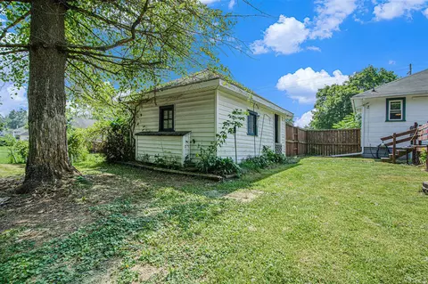 339 N Dwight, Jackson, MI 49202 photo 24