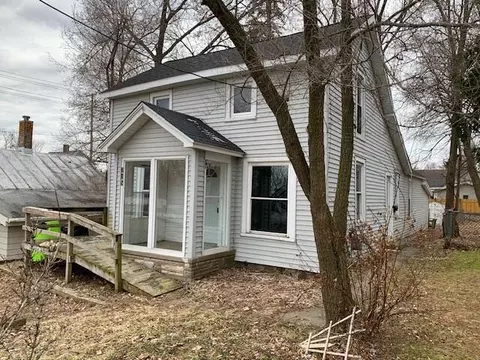 205 W Montcalm, Greenville, MI 48838