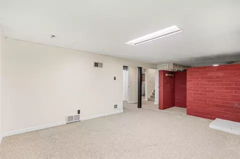 Living - 816 Forest, Marshall, MI 49068 photo 3 of 3